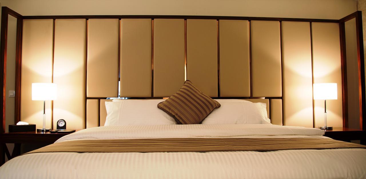 The Rooms Boutique Hotel Джуния Экстерьер фото